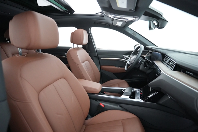 2022 Audi e-tron