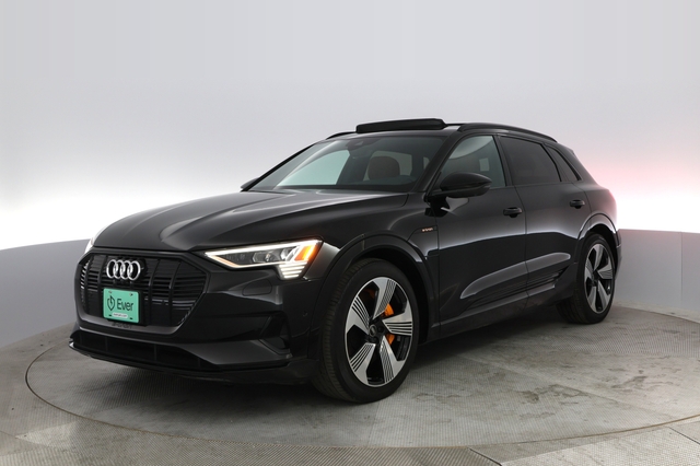 2022 Audi e-tron