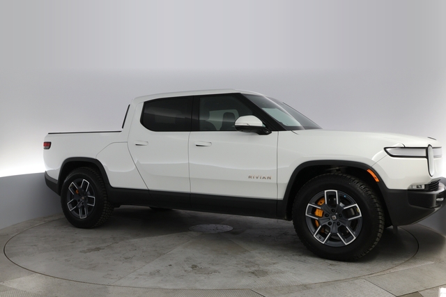 2022 Rivian R1T