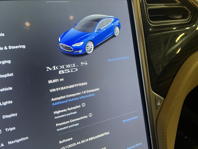 2015 Tesla Model S