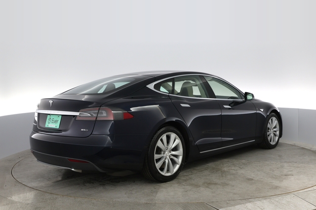 2015 Tesla Model S