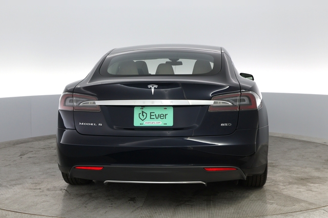 2015 Tesla Model S
