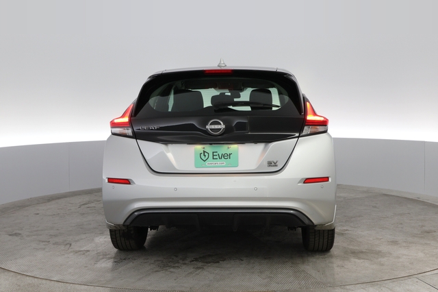 2023 Nissan LEAF