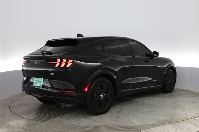 2023 Ford Mustang Mach-E