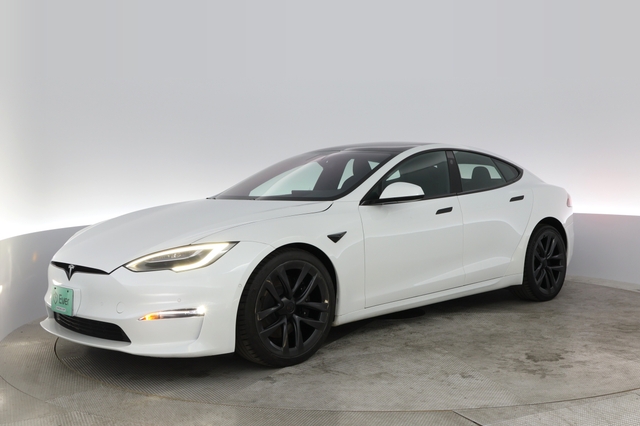 2022 Tesla Model S