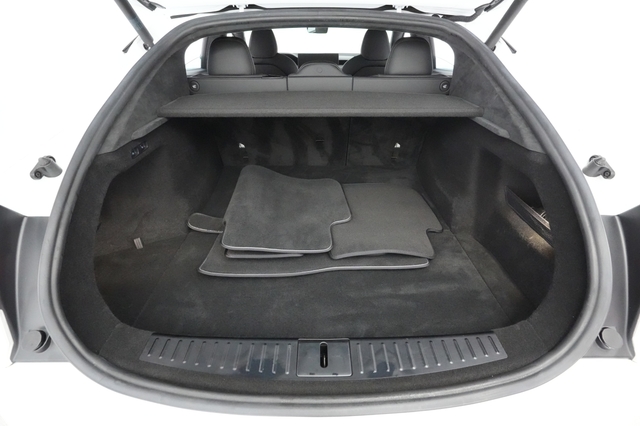 2023 Tesla Model S