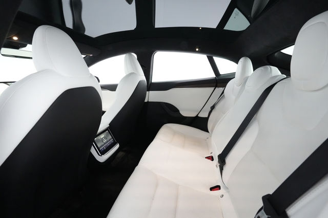 2022 Tesla Model S
