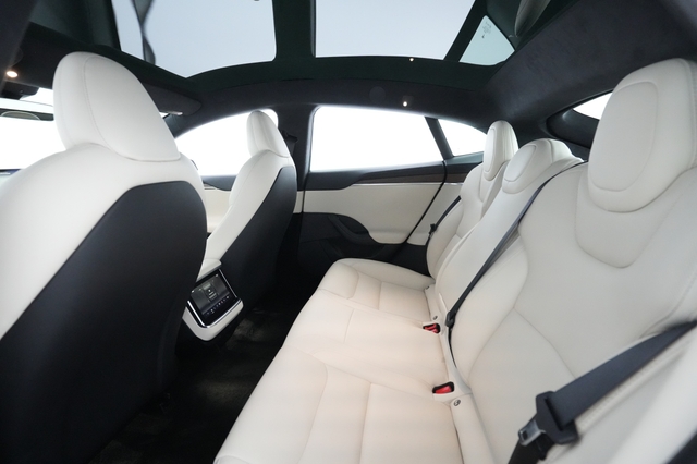 2022 Tesla Model S