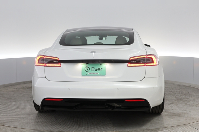 2022 Tesla Model S