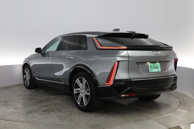 2024 Cadillac LYRIQ