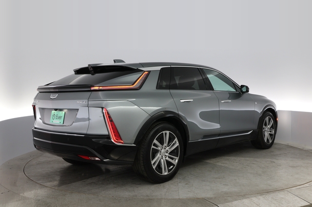 2024 Cadillac LYRIQ
