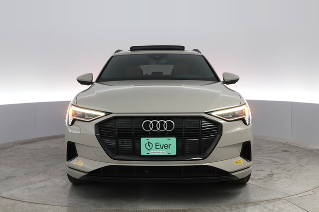 2021 Audi e-tron