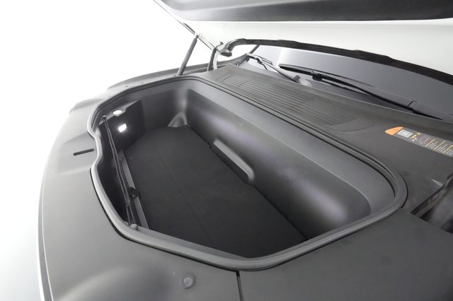 2023 Rivian R1S