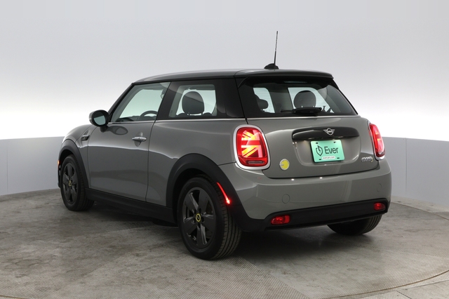 2022 MINI Cooper SE