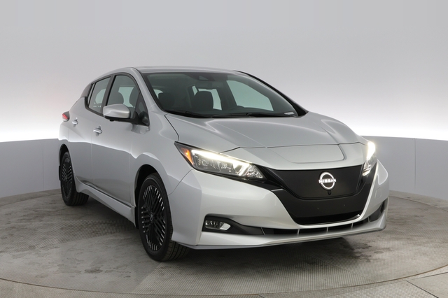 2024 Nissan LEAF