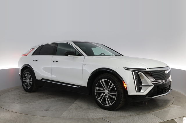 2024 Cadillac Lyriq