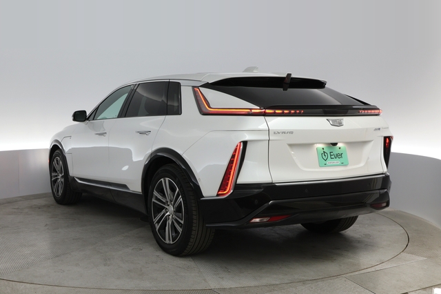 2024 Cadillac Lyriq