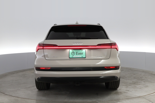 2021 Audi e-tron