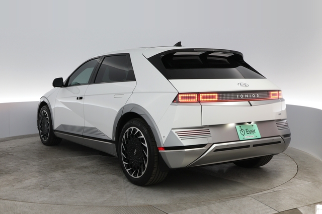 2022 Hyundai IONIQ 5